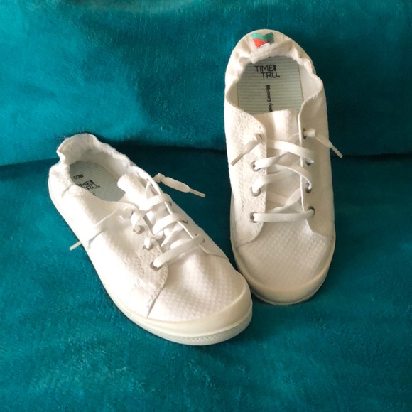 time and tru scrunch back shoes